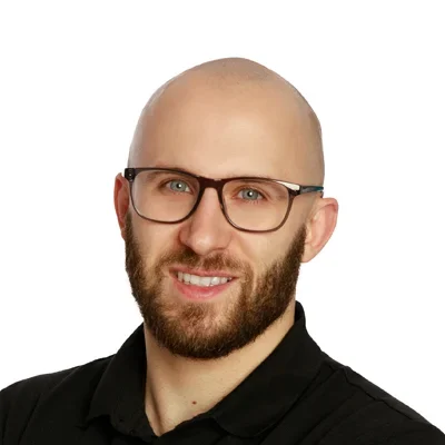 Chiropractic Vernon BC Wesley Liefke A headshot photo of Wesley Liefke, a massage therapist
